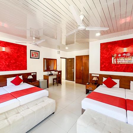 My City Hotel Kandy Ngoại thất bức ảnh