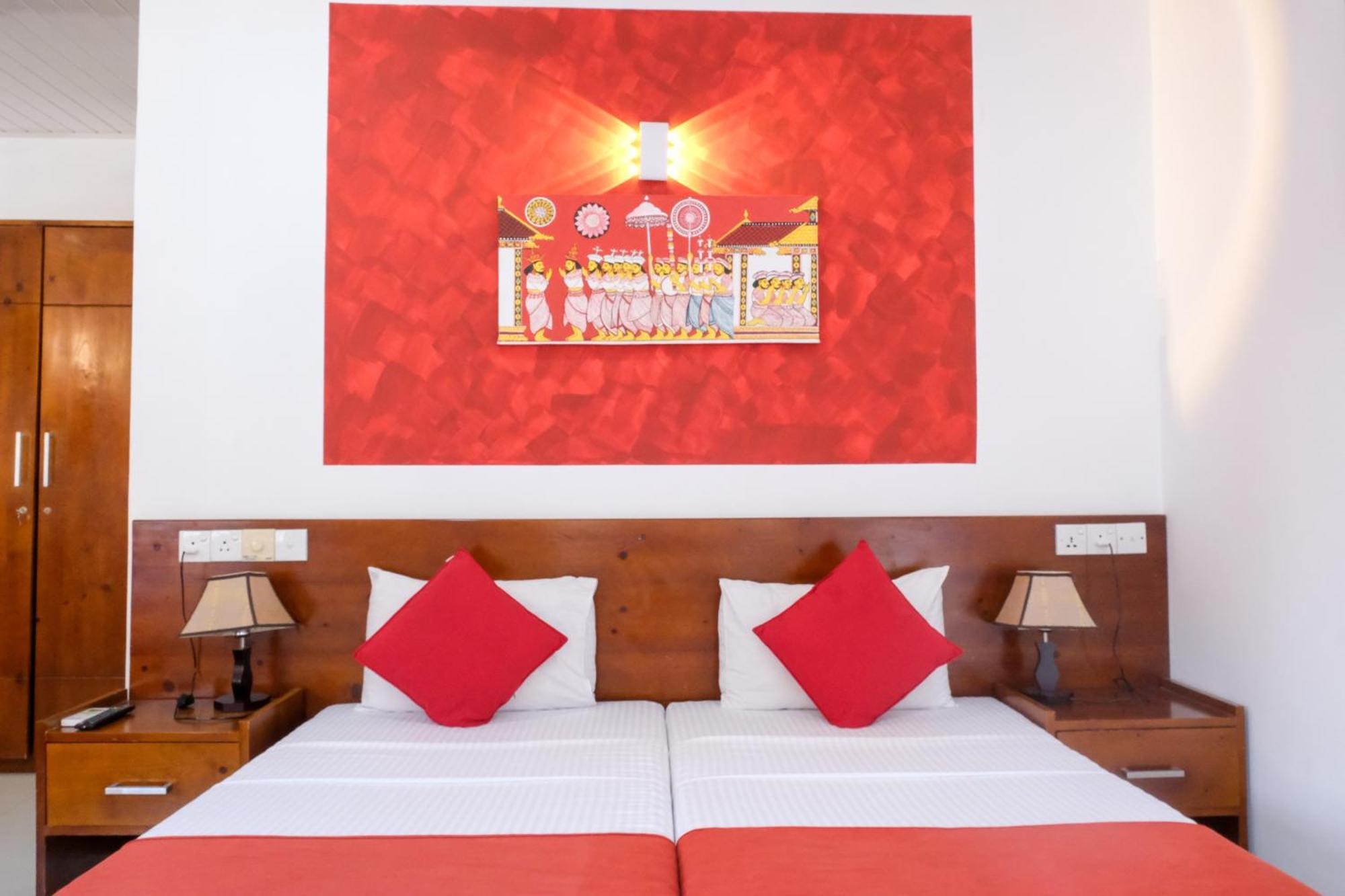 My City Hotel Kandy Ngoại thất bức ảnh